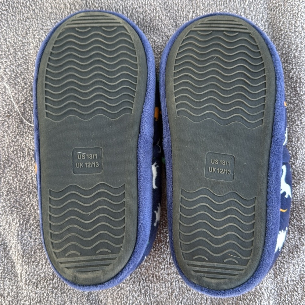 Kids slippers - Picture 2 of 3